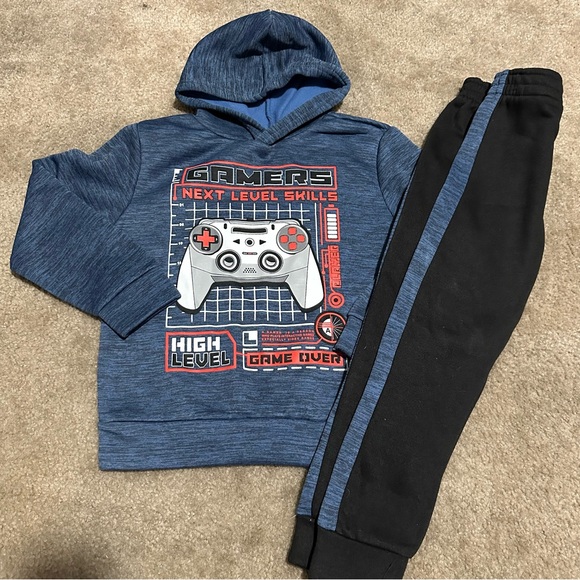 Size 6 Clothing Bundle - Picture 9 of 10